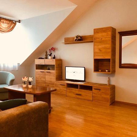 Hotel Derby Карловы Вары Экстерьер фото