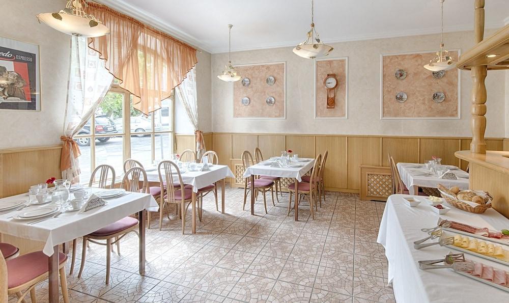 Hotel Derby Карловы Вары Экстерьер фото